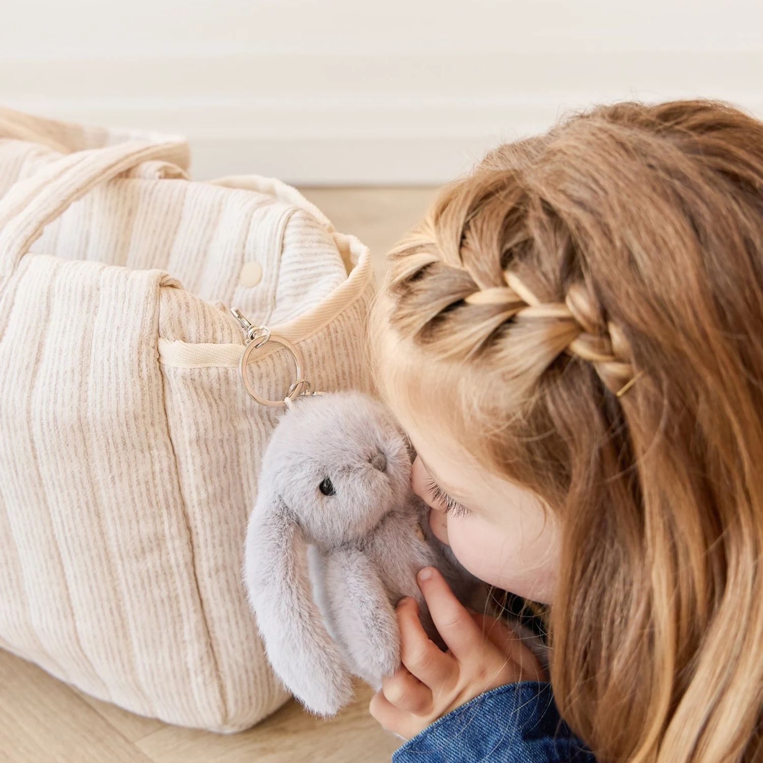 Snuggle Bunnies - Penelope Keyring - Silver