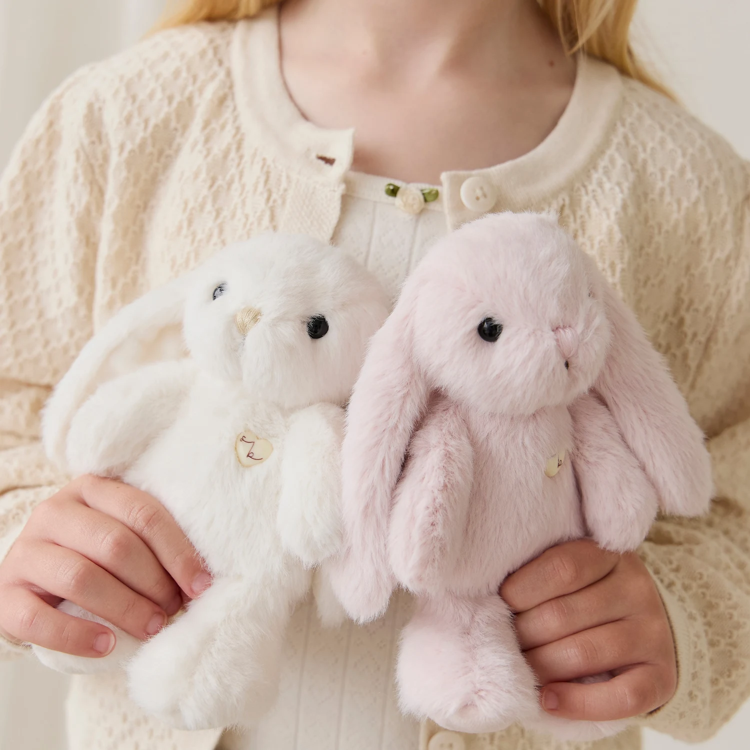 Snuggle Bunnies - Little Penelope - Blossom