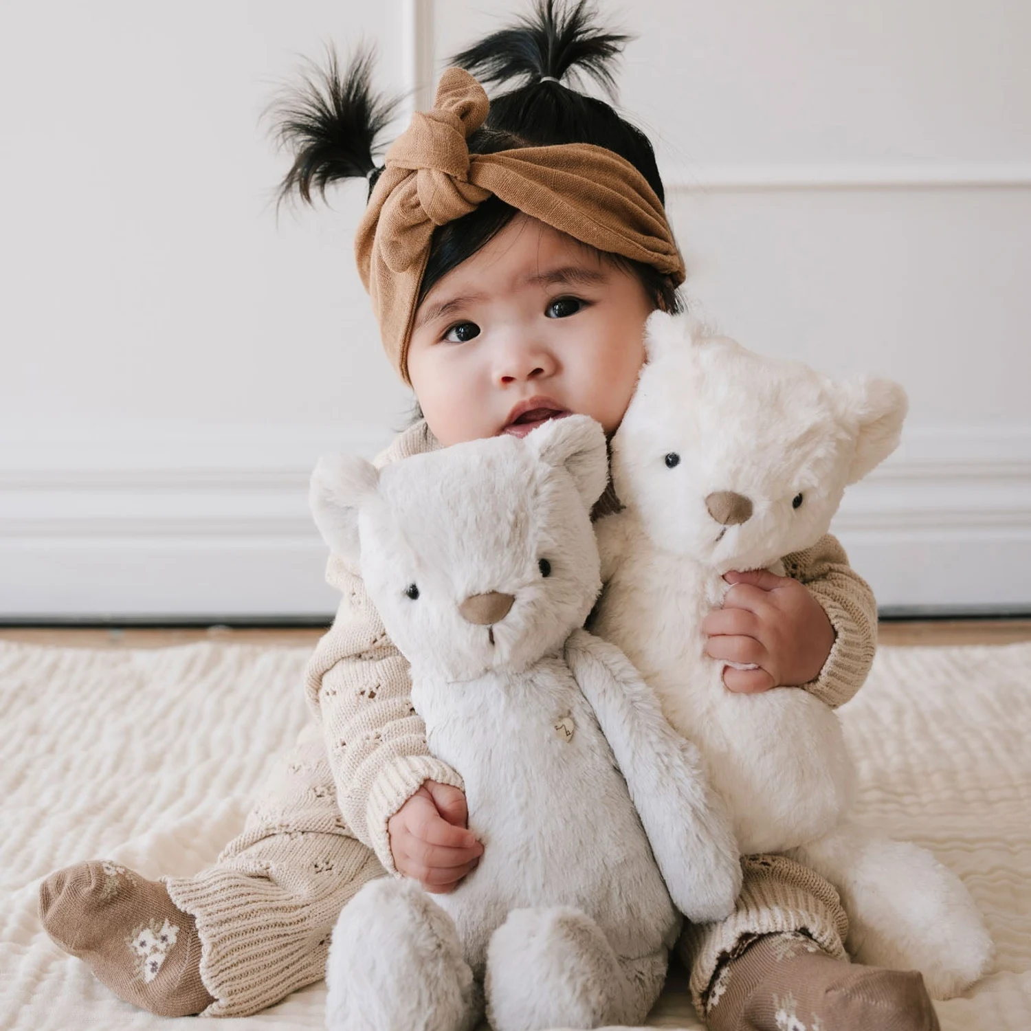Snuggle Bunnies - George the Bear - Willow