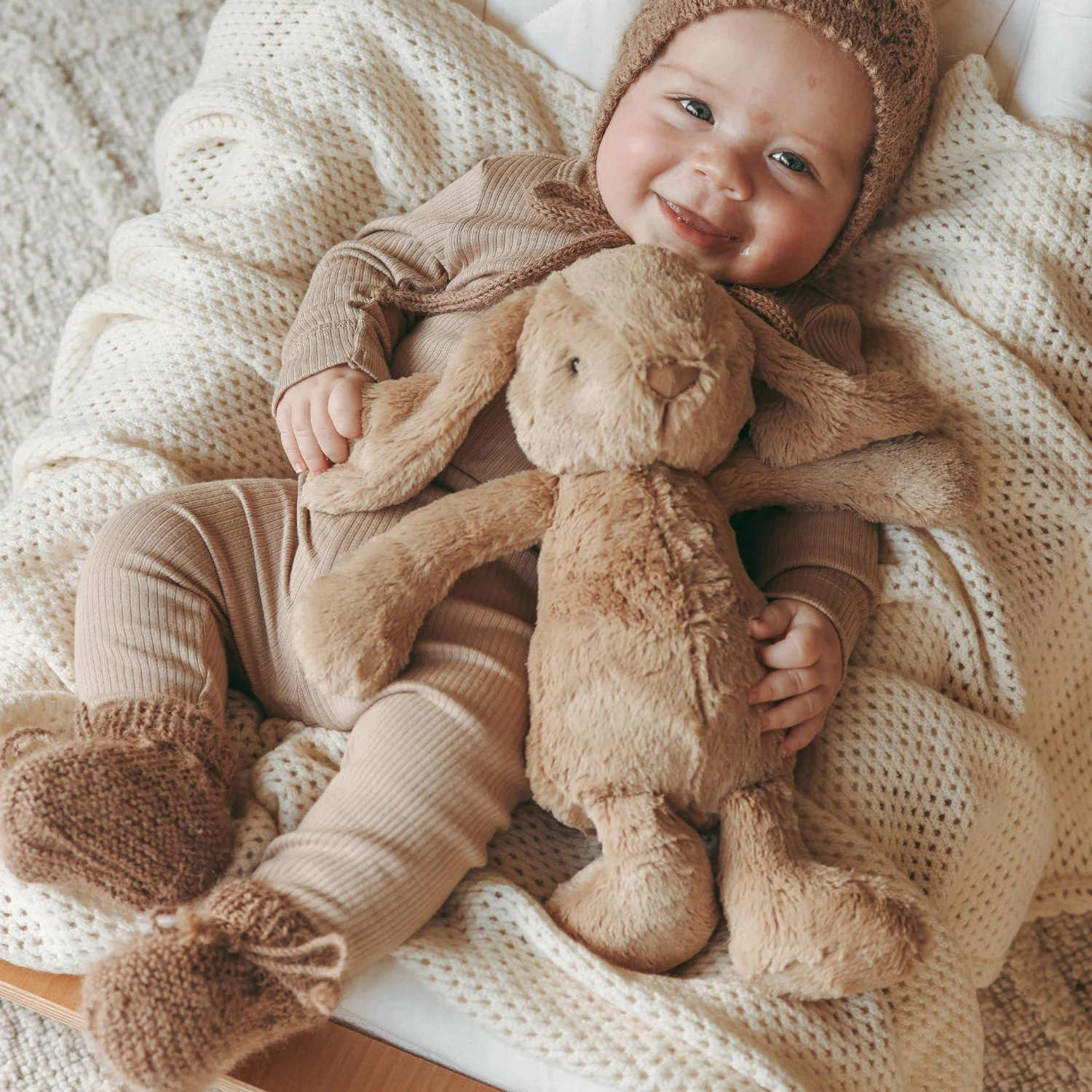 Snuggle Bunnies - Penelope The Bunny - Caramel