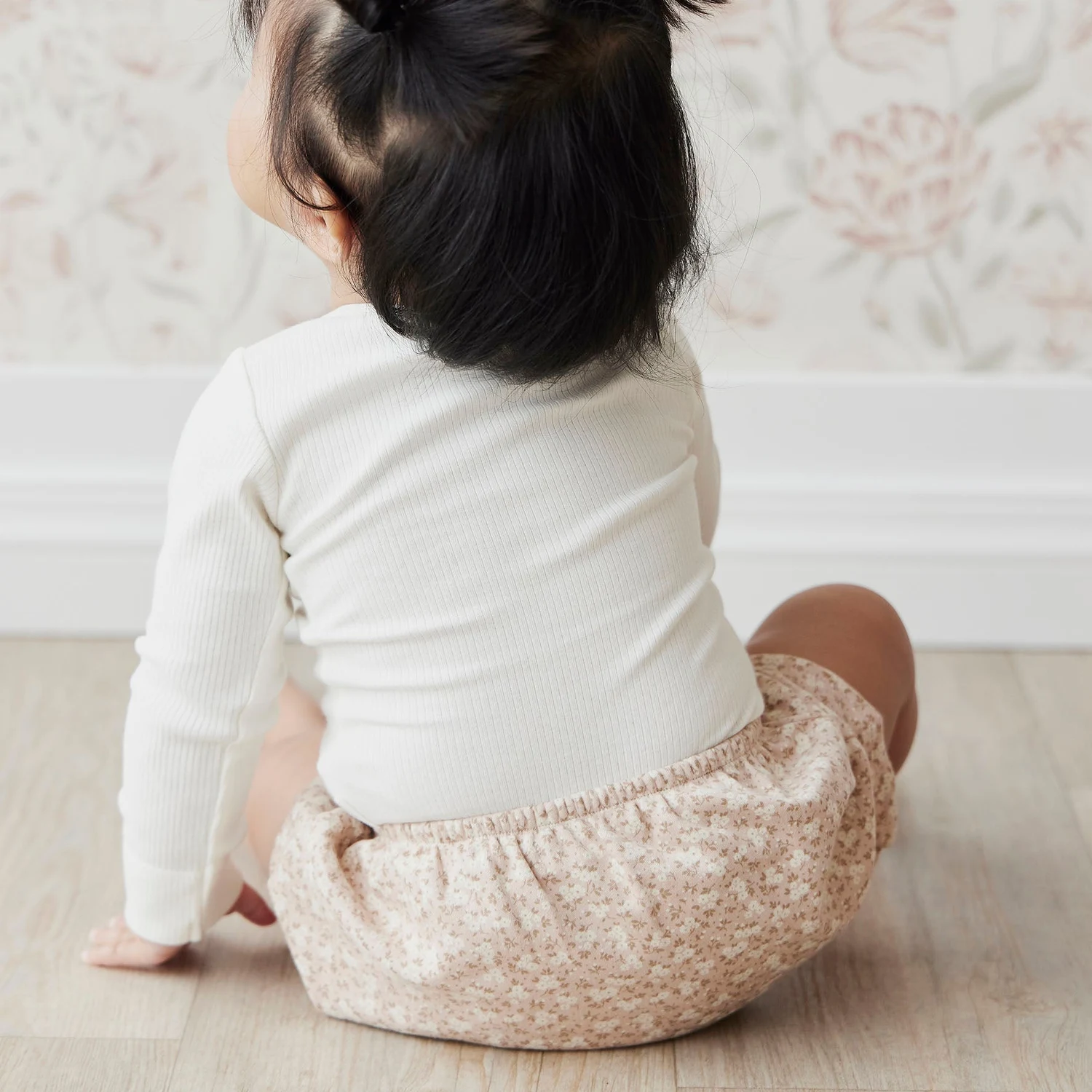 Organic Cotton Fine Rib Long Sleeve Bodysuit - Milk
