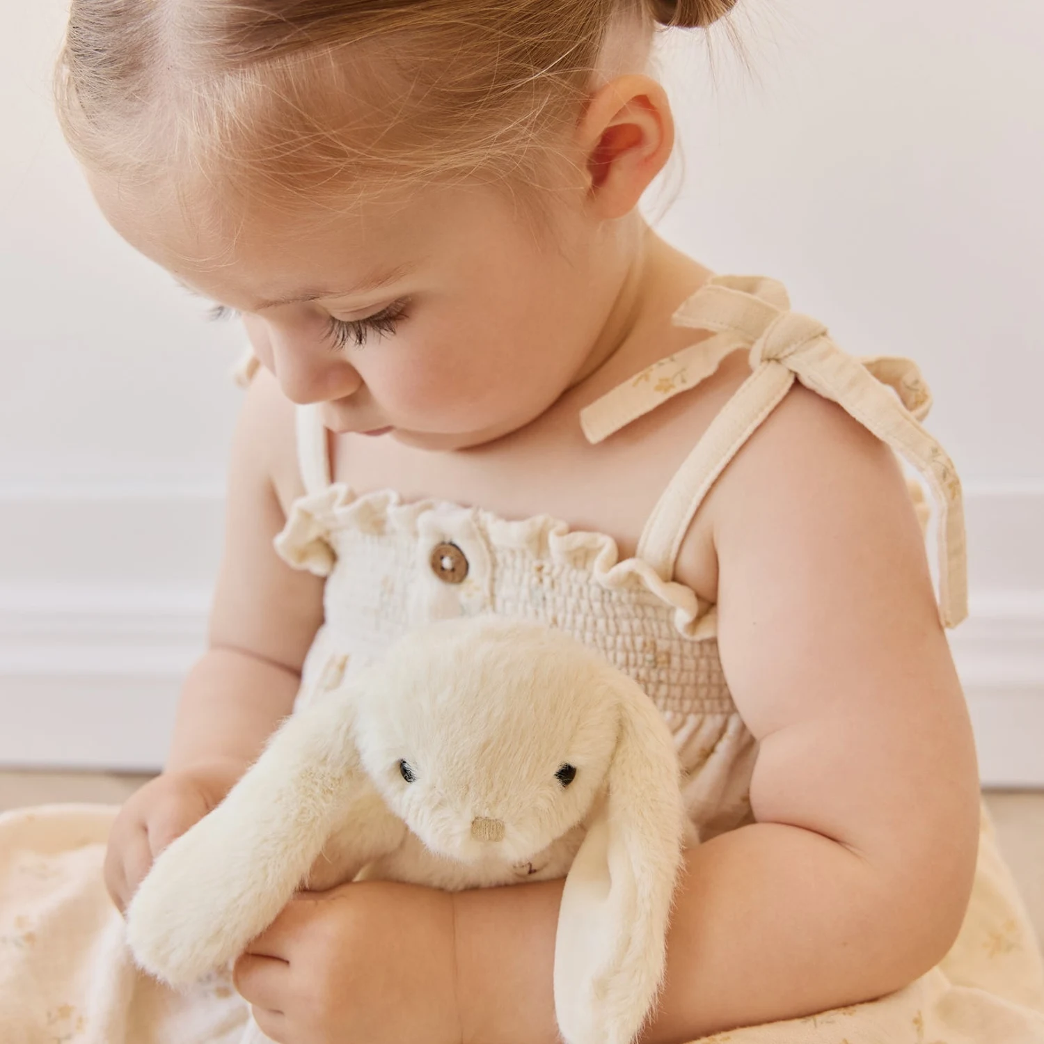 Snuggle Bunnies - Little Penelope - Sunshine