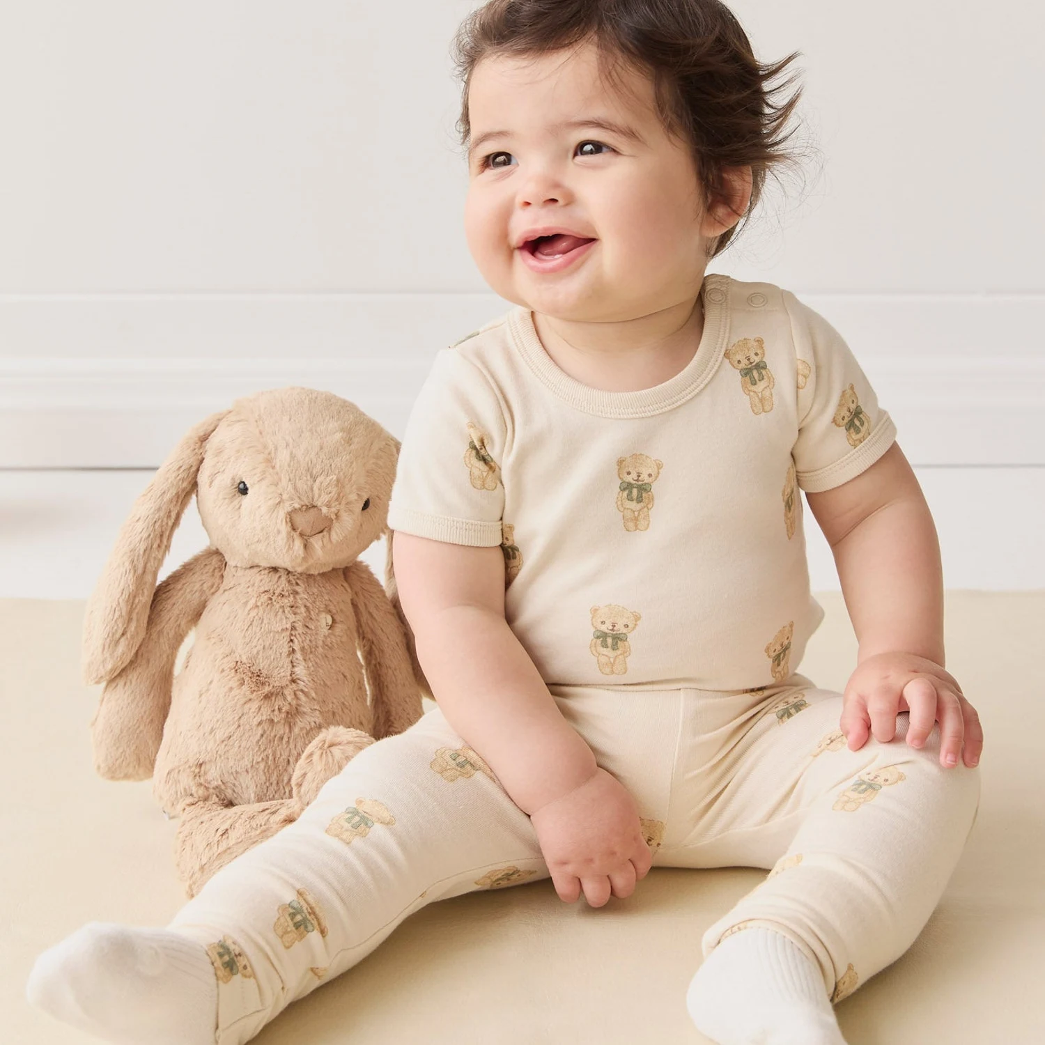 Snuggle Bunnies - Penelope The Bunny - Caramel