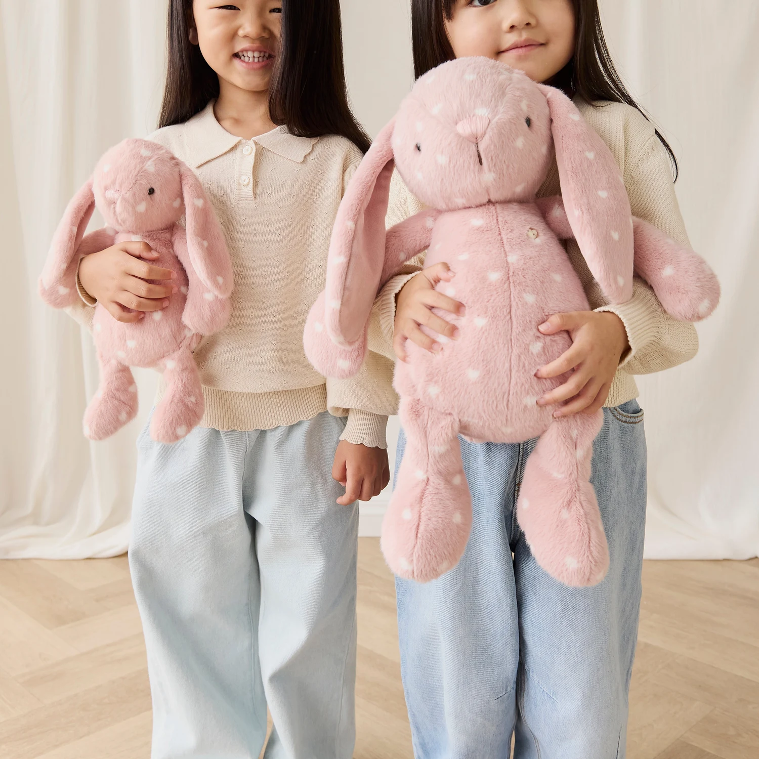Snuggle Bunnies - Little Love Penelope